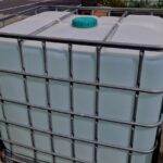 Jak zabezpieczyć zbiornik przed rozwojem glonów i bakterii